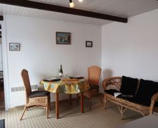 France Brittany Rochou-bras vacation rental compare prices direct by owner 6668003