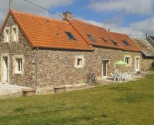 France Nouvelle-Aquitaine CRASVILLE vacation rental compare prices direct by owner 4437295