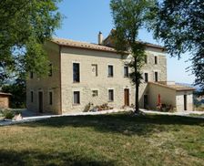 Italy Marche Pergola vacation rental compare prices direct by owner 4648062