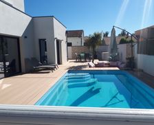 France Nouvelle-Aquitaine Saint-Sulpice-de-Royan vacation rental compare prices direct by owner 4177566