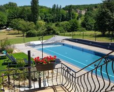 France Nouvelle-Aquitaine Lanquais vacation rental compare prices direct by owner 5085107