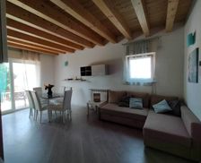 Italy Lazio Fiumicino vacation rental compare prices direct by owner 4530282