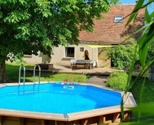 France Centre-Loire Valley Luzillé vacation rental compare prices direct by owner 5240128