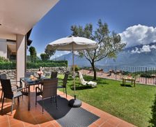 Italy Lombardy Tignale vacation rental compare prices direct by owner 33364086