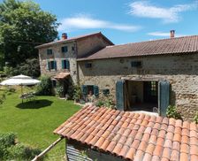 France Auvergne-Rhone-Alpes Auzelles vacation rental compare prices direct by owner 4308557