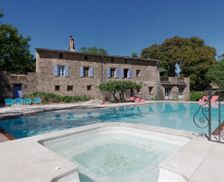 France Var Signes vacation rental compare prices direct by owner 4614909