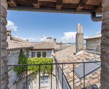 Italy Umbria Todi vacation rental compare prices direct by owner 5200348