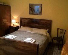 Italy Lombardy GONZAGA vacation rental compare prices direct by owner 29880868