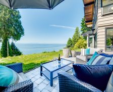 Canada British Columbia Gibsons vacation rental compare prices direct by owner 2622391