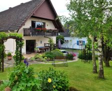 Germany Rhineland-Palatinate Lissendorf vacation rental compare prices direct by owner 6576206