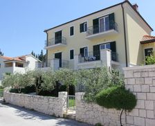 Croatia Split-Dalmatia County Supetar vacation rental compare prices direct by owner 6630789