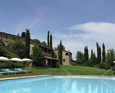 Italy Tuscany Sinalunga vacation rental compare prices direct by owner 4131592