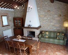 Italy Tuscany Cetona vacation rental compare prices direct by owner 6638383