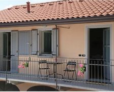 Italy Lombardy Ferno vacation rental compare prices direct by owner 5120484