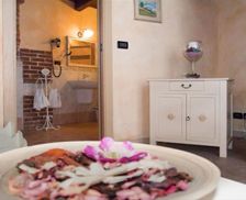 Italy Piemonte Airasca vacation rental compare prices direct by owner 4517239