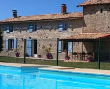 France Nouvelle-Aquitaine Melleran vacation rental compare prices direct by owner 5225419