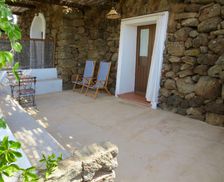 Italy Sicily Pantelleria, Sicilia vacation rental compare prices direct by owner 3903119