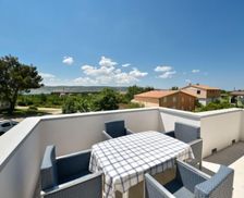 Croatia Zadar Starigrad-Paklenica vacation rental compare prices direct by owner 4915809