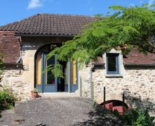 France Occitanie Gagnac-Sur-Cère vacation rental compare prices direct by owner 4520578