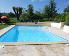 France Nouvelle-Aquitaine Penne-d'Agenais vacation rental compare prices direct by owner 4677356