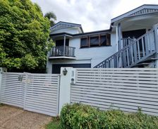 Australia QLD Parramatta Park vacation rental compare prices direct by owner 5187573