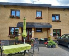 Germany Rhineland-Palatinate Üxheim vacation rental compare prices direct by owner 4857622