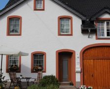 Germany Rhineland-Palatinate Üxheim vacation rental compare prices direct by owner 5945368