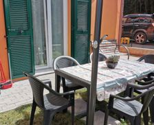 Italy Liguria La spezia vacation rental compare prices direct by owner 4684430