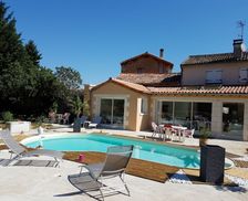 France Nouvelle-Aquitaine GIZAY vacation rental compare prices direct by owner 5561759