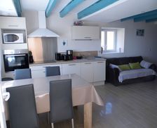 France Nouvelle-Aquitaine MERCUROL VEAUNES vacation rental compare prices direct by owner 4836552