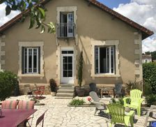 France Nouvelle-Aquitaine Saint-Yrieix-sur-Charente vacation rental compare prices direct by owner 4765335