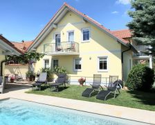 Germany RP Hochstadt (Pfalz) vacation rental compare prices direct by owner 4924750