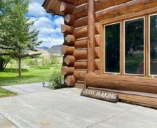 United States Wyoming Cody vacation rental compare prices direct by owner 2404920