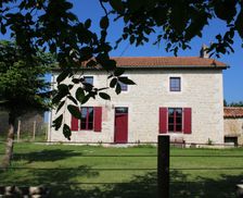 France Nouvelle-Aquitaine PLEUVILLE vacation rental compare prices direct by owner 5126800