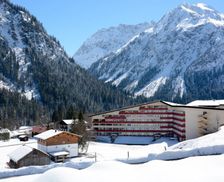 Austria Vorarlberg Mittelberg Kleinwalsertal vacation rental compare prices direct by owner 4551761