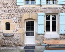 France Charente Suaux vacation rental compare prices direct by owner 4220137