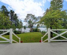 Canada British Columbia Shawnigan Lake vacation rental compare prices direct by owner 2289806