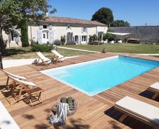 France Charente-Maritime VIROLLET vacation rental compare prices direct by owner 4681824