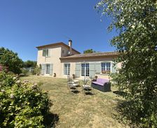 France Gers Larroque-sur-l'Osse vacation rental compare prices direct by owner 4905240