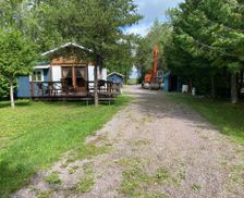 Canada Ontario Mountain Lake vacation rental compare prices direct by owner 2648571