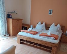 Austria Lower Austria Herrnbaumgarten vacation rental compare prices direct by owner 4108441