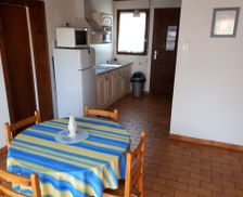 France Nouvelle-Aquitaine Eugénie-les-Bains vacation rental compare prices direct by owner 3962024