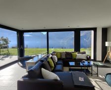 Switzerland Vierwaldstättersee (Uri-Andermatt) Sisikon vacation rental compare prices direct by owner 5004625