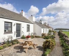 United Kingdom North Wales Moelfre vacation rental compare prices direct by owner 18007859