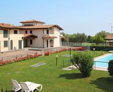 Italy Lombardy Salò vacation rental compare prices direct by owner 4012865