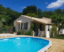 France Provence-Alpes-Côte-D’Azur Peypin-D'aigues vacation rental compare prices direct by owner 4576421