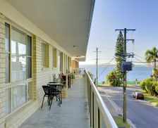 Australia NSW Shoal Bay vacation rental compare prices direct by owner 10259819