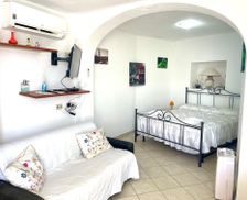 Italy Latina Ponza vacation rental compare prices direct by owner 4479906