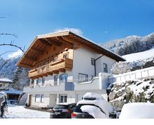 Austria Tyrol Hippach Laimach vacation rental compare prices direct by owner 4970289