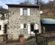 France Cantal Laroquevieille vacation rental compare prices direct by owner 5070207